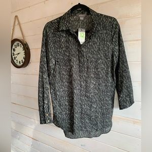 Primark | NWT Black & Green Patterned Blouse